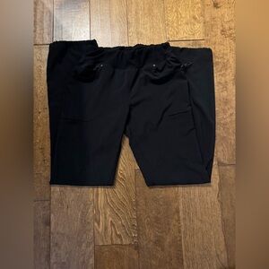 Cherokee iflex Women's Mid-Rise Straight Leg Cargo Tall Scrub Pant